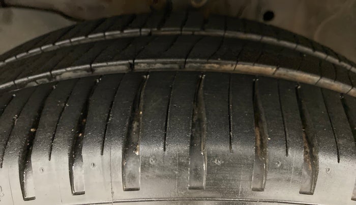 2017 Honda Jazz 1.5 VX I DTEC, Diesel, Manual, 50,922 km, Left Front Tyre Tread
