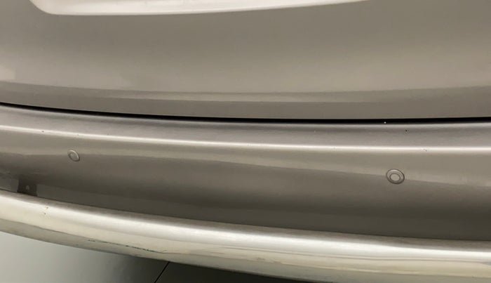 2018 Toyota Innova Crysta 2.4 VX 7 STR, Diesel, Manual, 1,00,065 km, Infotainment system - Parking sensor not working