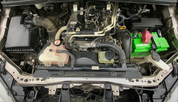 2018 Toyota Innova Crysta 2.4 VX 7 STR, Diesel, Manual, 1,00,065 km, Open Bonet