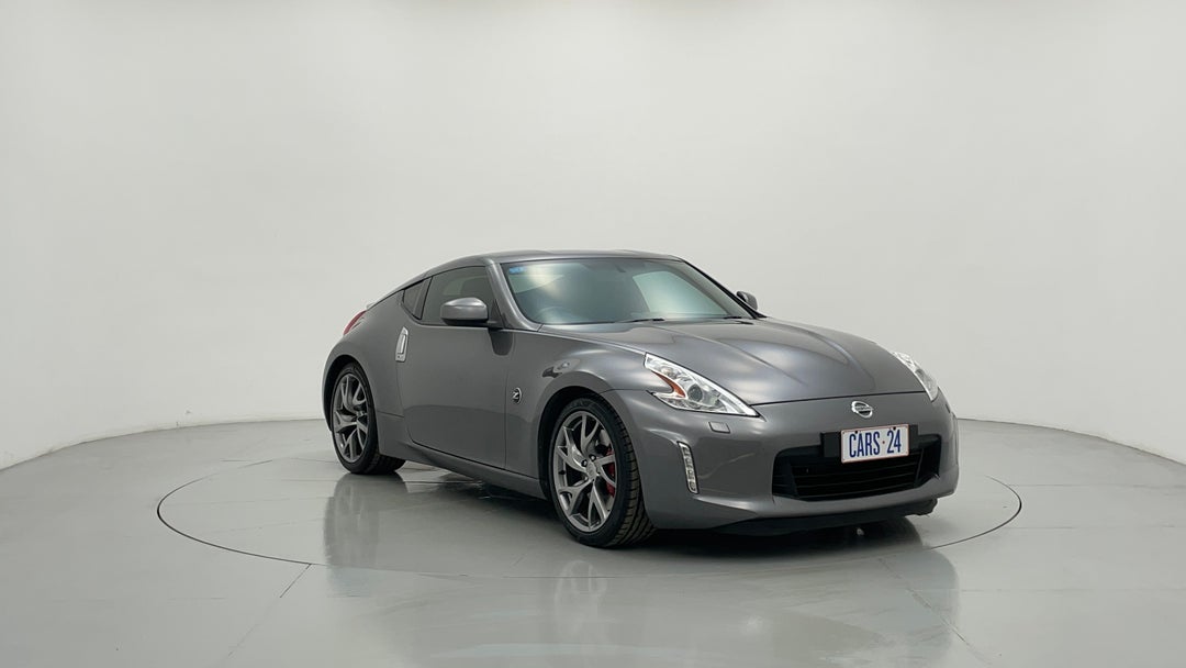 Right Front Diagonal (45- Degree) View