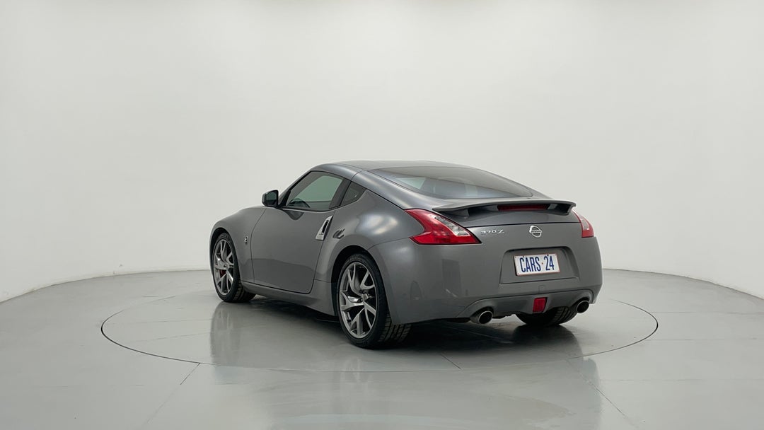 Left Back Diagonal (45- Degree) View