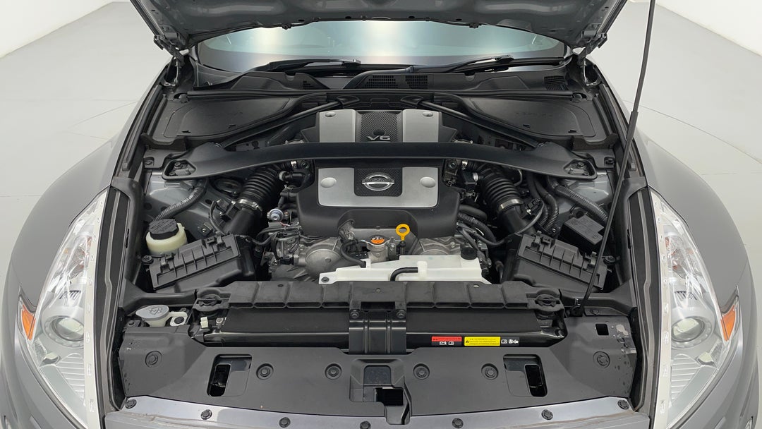 Open Bonnet (Engine)