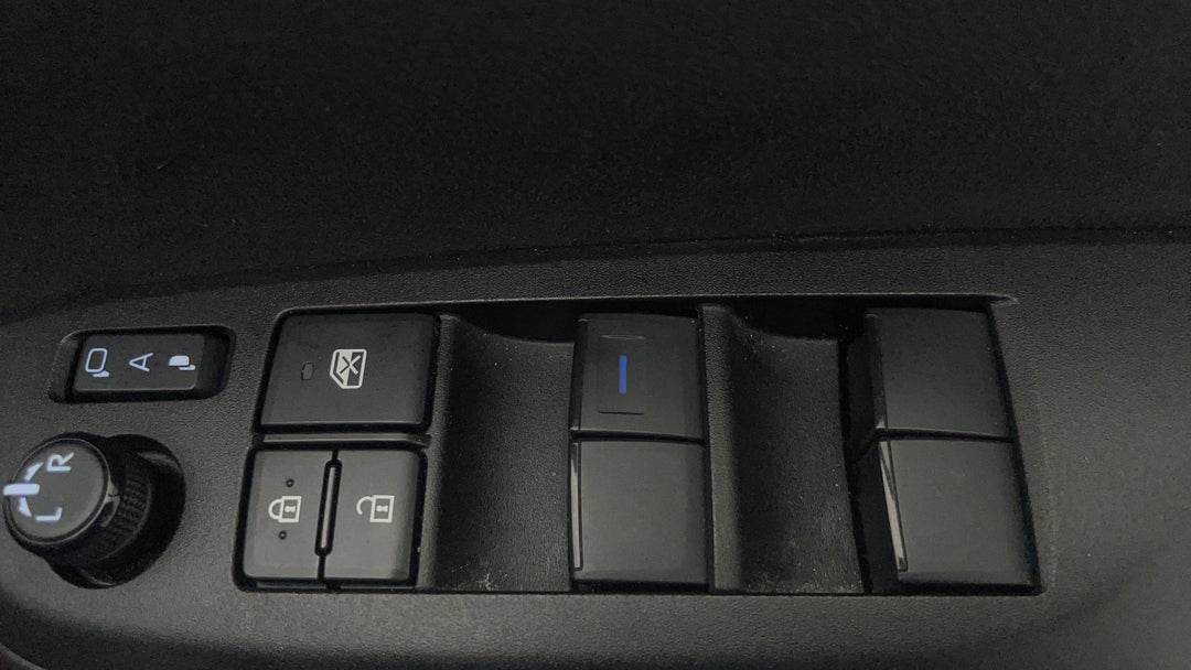 Drivers Side Door Panel Controls