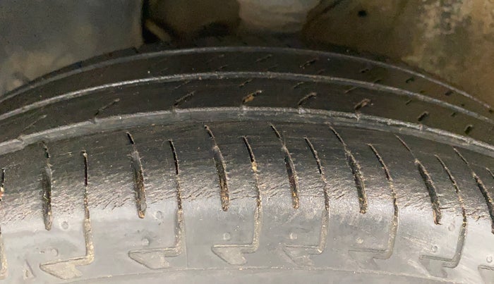 2018 Maruti IGNIS DELTA 1.2, Petrol, Manual, 40,721 km, Left Front Tyre Tread