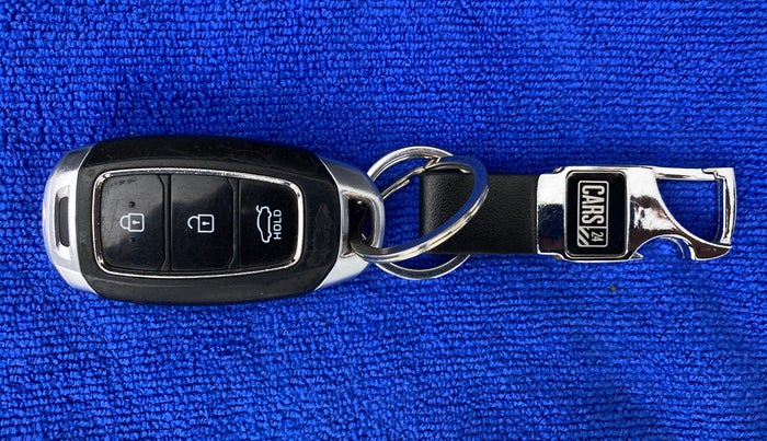 2018 Hyundai Verna 1.6 VTVT SX O, Petrol, Manual, 59,910 km, Key Close Up