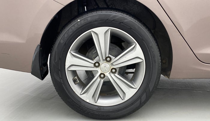 2018 Hyundai Verna 1.6 VTVT SX O, Petrol, Manual, 59,910 km, Right Rear Wheel