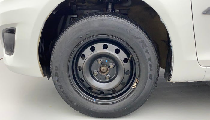 2014 Maruti Swift Dzire VXI, Petrol, Manual, 42,752 km, Left Front Wheel