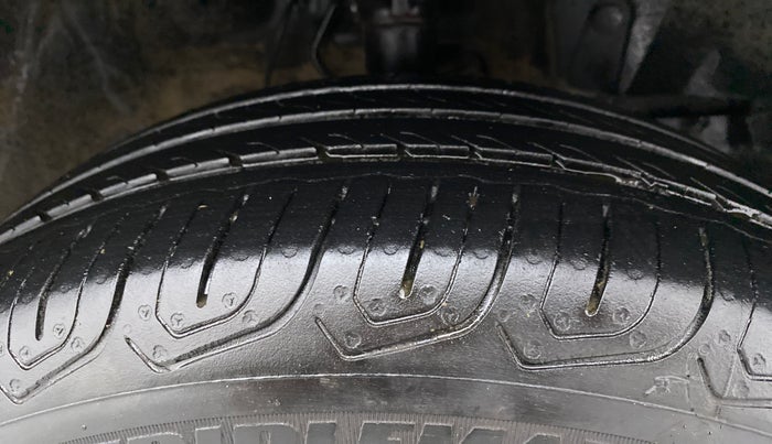 2018 Honda Jazz 1.2L I-VTEC V, Petrol, Manual, 40,622 km, Right Front Tyre Tread