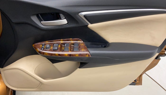 2018 Honda WR-V 1.2 i-VTEC VX MT, Petrol, Manual, 18,513 km, Driver Side Door Panels Controls