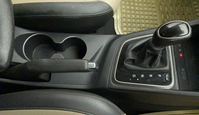 2019 Hyundai Verna 1.6 VTVT SX (O) AT, Petrol, Automatic, 55,150 km, Gear Lever