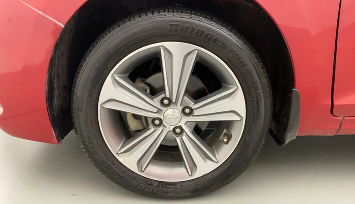 2019 Hyundai Verna 1.6 VTVT SX (O) AT, Petrol, Automatic, 55,150 km, Left Front Wheel