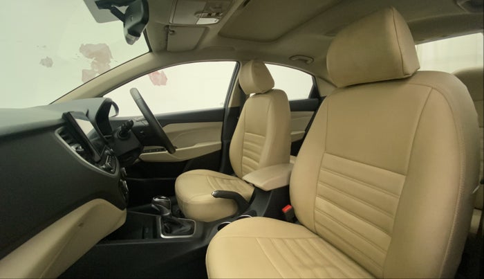 2020 Hyundai Verna SX 1.5 VTVT IVT, Petrol, Automatic, 10,815 km, Right Side Front Door Cabin