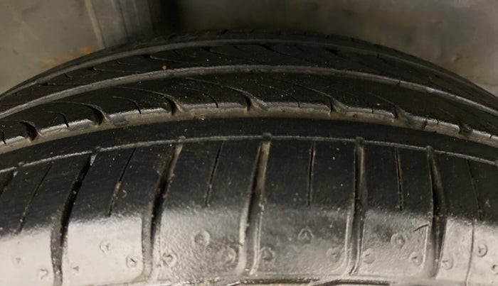 2018 Honda City V MT PETROL, Petrol, Manual, 20,143 km, Right Rear Tyre Tread