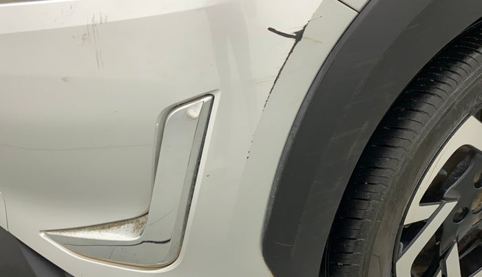 2022 Nissan MAGNITE XE, Petrol, Manual, 15,031 km, Front bumper - Minor scratches