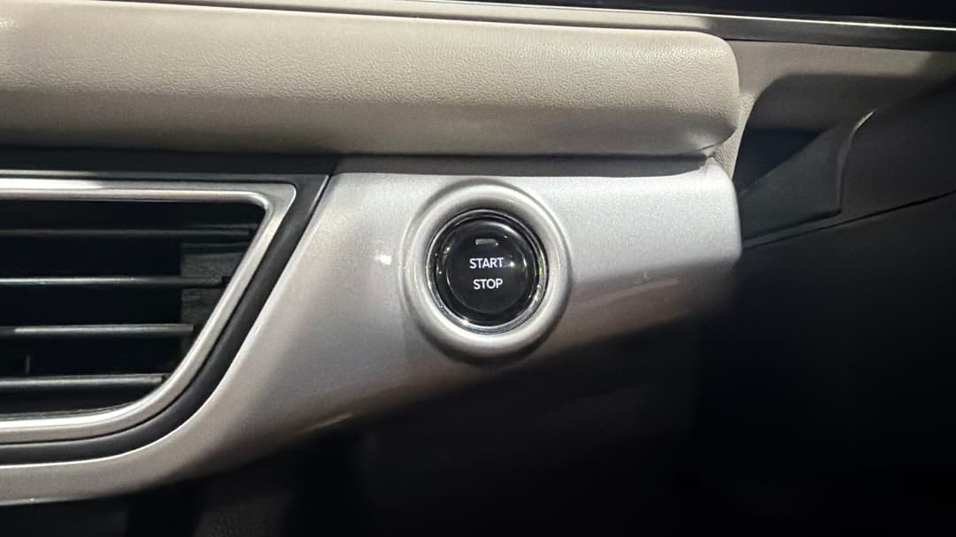 2023 Mahindra Xuv700 Ax7l, Automatic, 60809 km, Keyless / Button Start