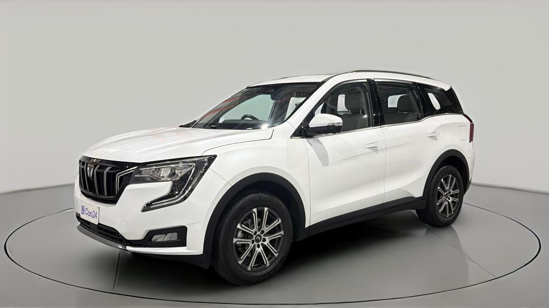 2023 Mahindra Xuv700 Ax7l, Automatic, 60809 km, Left Front Diagonal (45- Degree) View