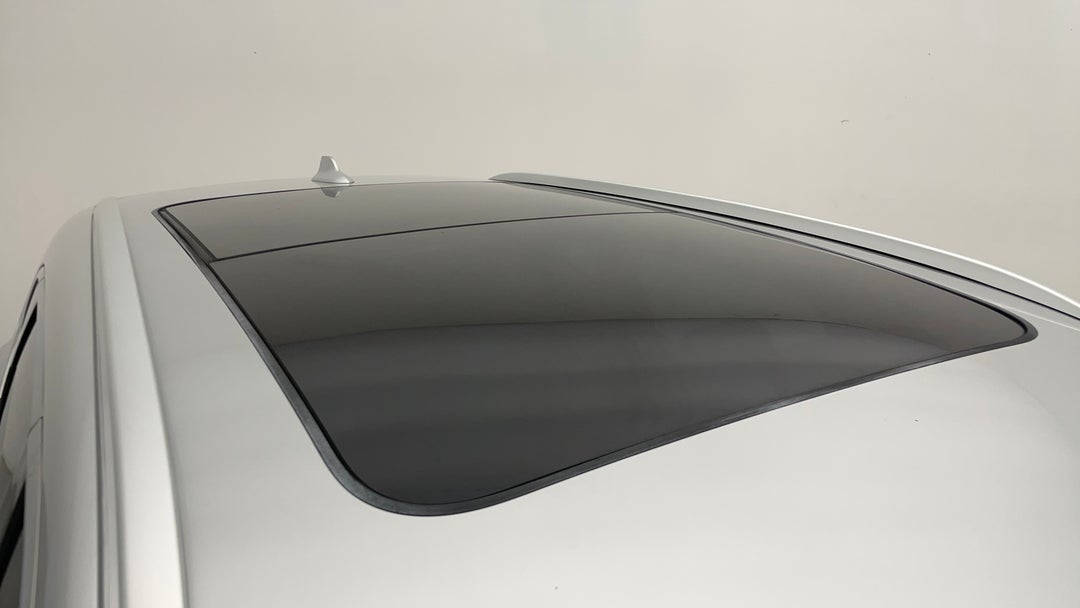 2021 MG Hs +ev Phev Essence, Automatic, 68581 km, Roof/Sunroof View