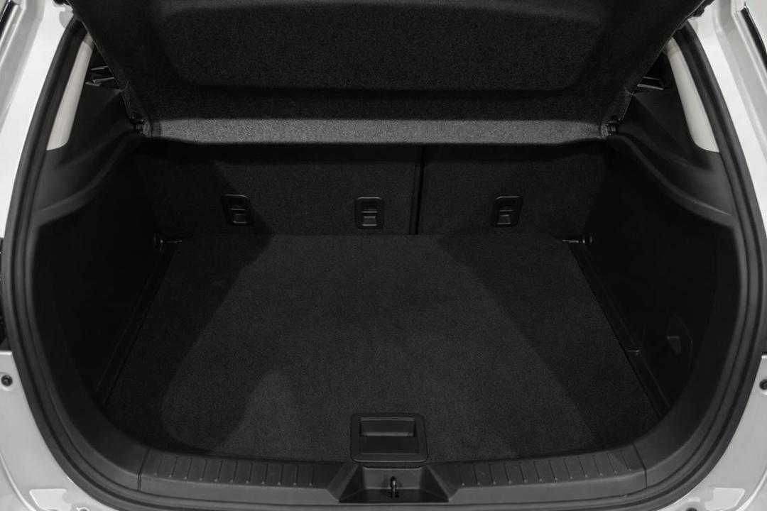 2018 Mazda CX-3 S Touring (FWD), Automatic, 81450 km, Boot Inside View