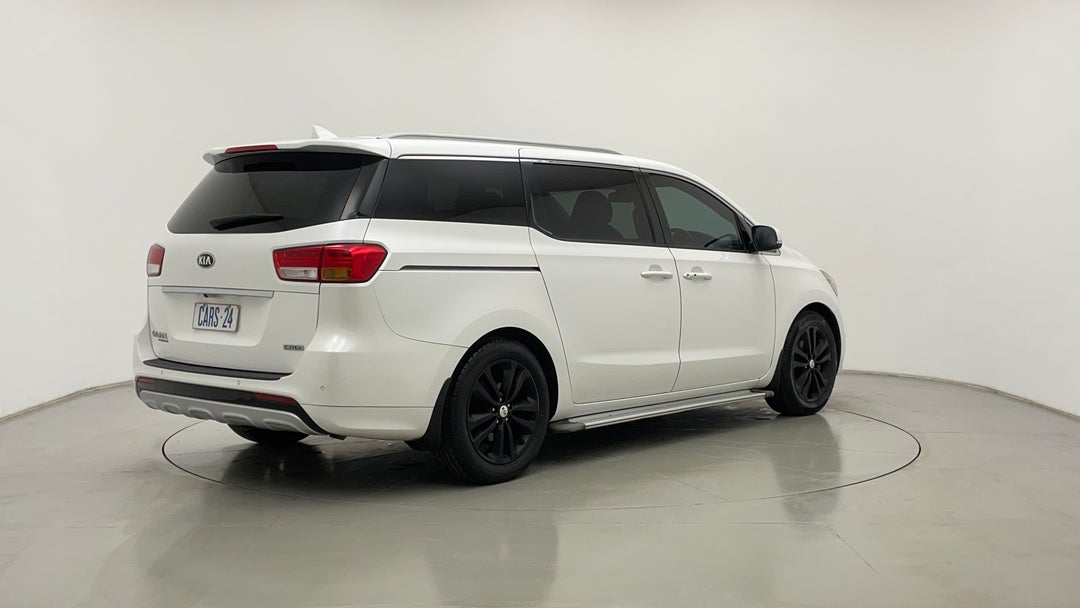 Right Back Diagonal (45- Degree) View