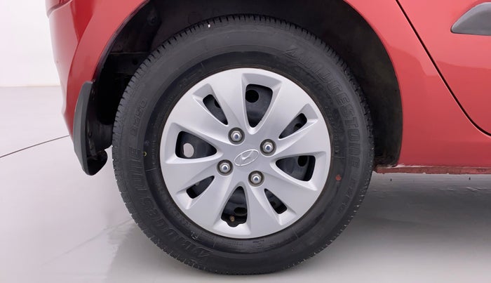 2013 Hyundai i10 MAGNA 1.2 KAPPA2, Petrol, Manual, 10,526 km, Right Rear Wheel