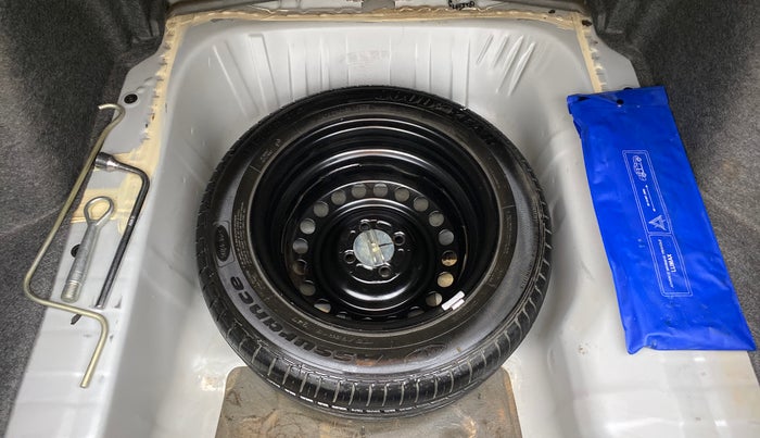 2018 Honda City V MT PETROL, Petrol, Manual, 28,437 km, Spare Tyre
