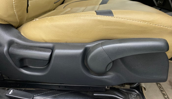 2018 Honda City V MT PETROL, Petrol, Manual, 28,437 km, Driver Side Adjustment Panel