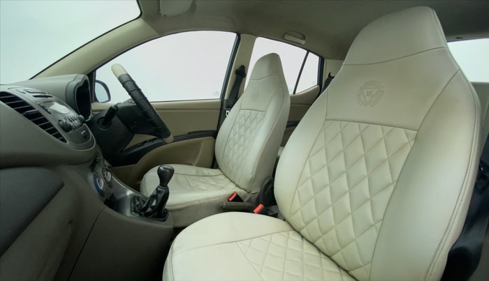 2014 Hyundai i10 SPORTZ 1.1 IRDE2, Petrol, Manual, 48,753 km, Right Side Front Door Cabin