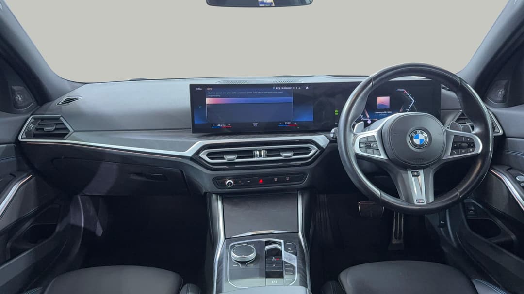 2023 BMW 3 20i M Sport, Automatic, 51721 km, Dashboard View