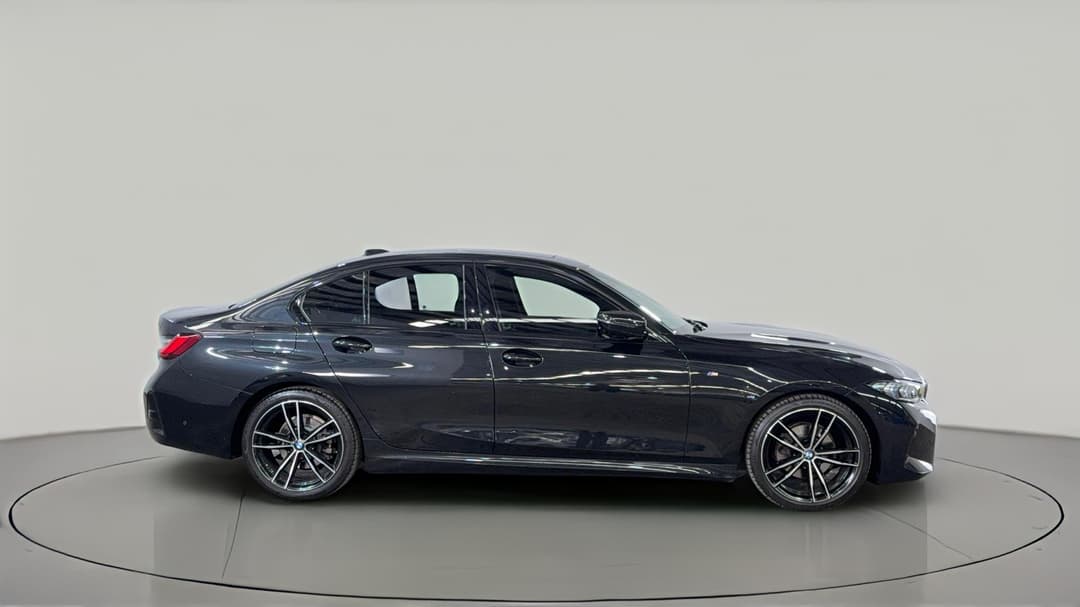 2023 BMW 3 20i M Sport, Automatic, 51721 km, Right Side View