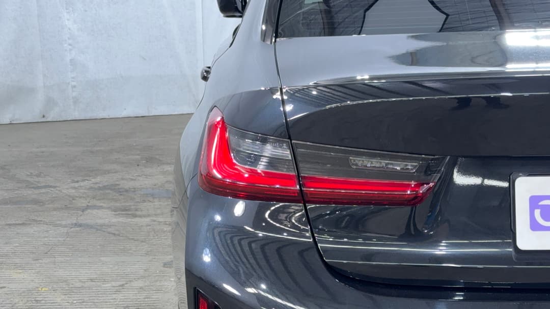 2023 BMW 3 20i M Sport, Automatic, 51721 km, Badge (Boot Left Side)