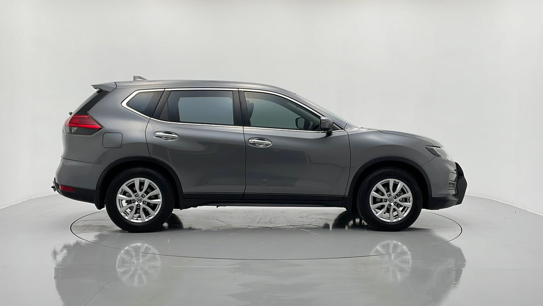 2018 Nissan X-trail St (2wd), Automatic, 97606 km, Right Side View
