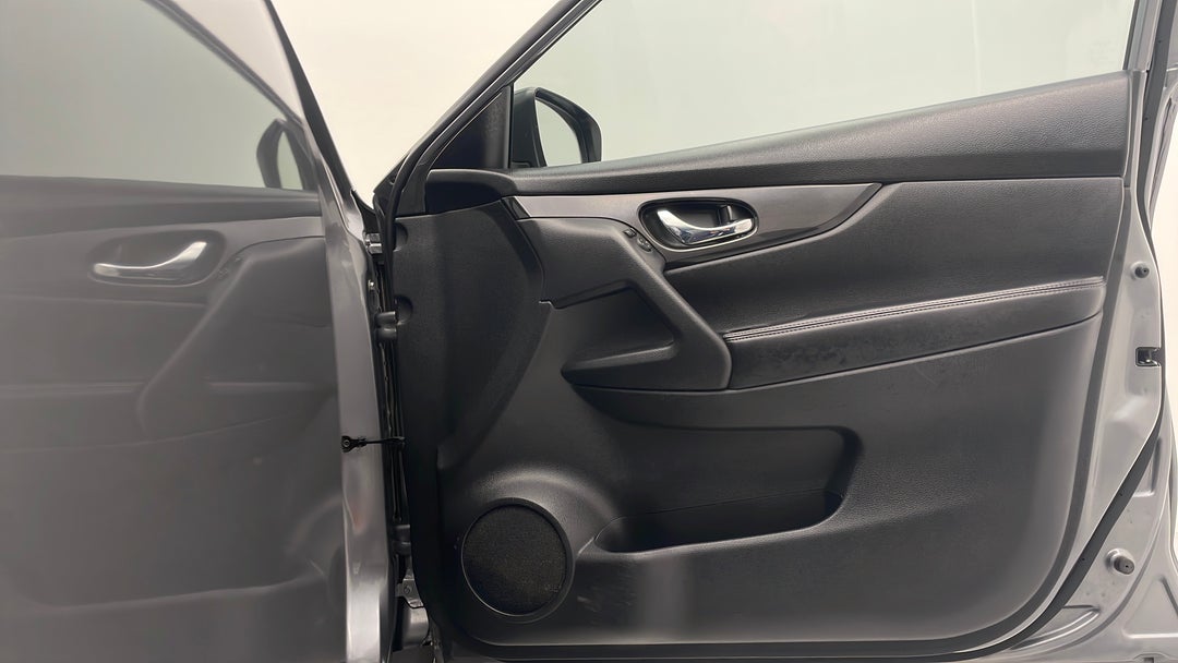 2018 Nissan X-trail St (2wd), Automatic, 97606 km, Speaker View