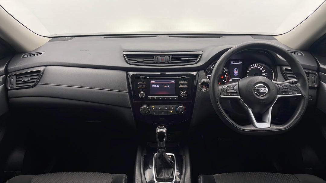 2018 Nissan X-trail St (2wd), Automatic, 97606 km, Dashboard View