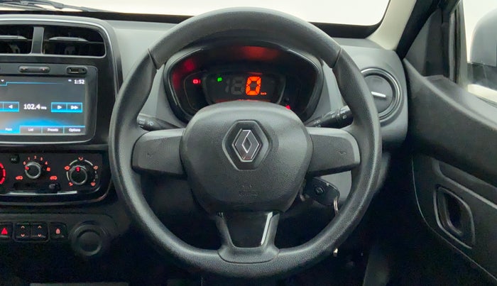 2017 Renault Kwid 1.0 RXT Opt, Petrol, Manual, 21,074 km, Steering Wheel Close Up