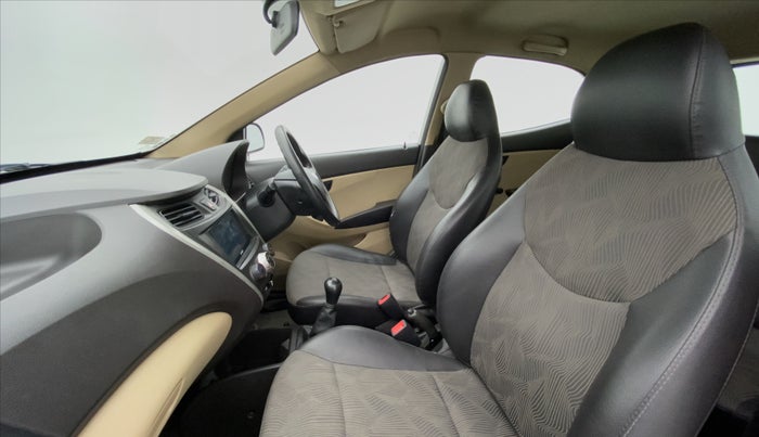 2012 Hyundai Eon ERA PLUS, Petrol, Manual, 45,171 km, Right Side Front Door Cabin