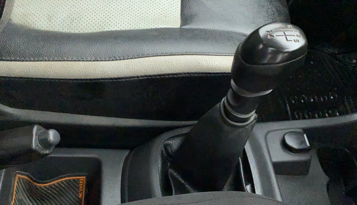 2015 Renault Kwid RXT 0.8, Petrol, Manual, 48,883 km, Gear Lever