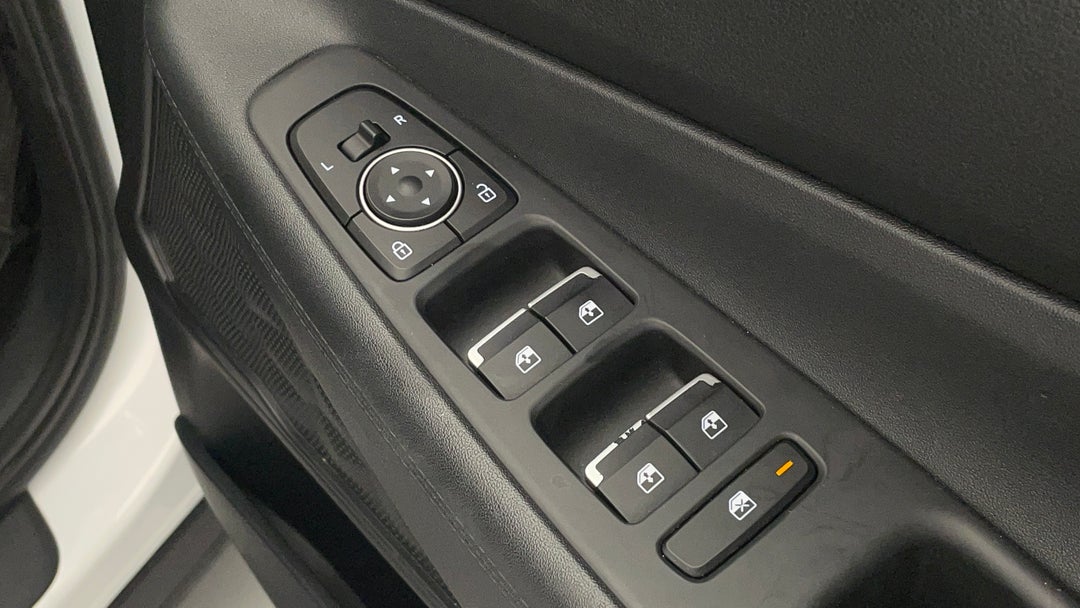 2020 Hyundai Santa Fe Crdi (awd), Automatic, 58341 km, Drivers Side Door Panel Controls