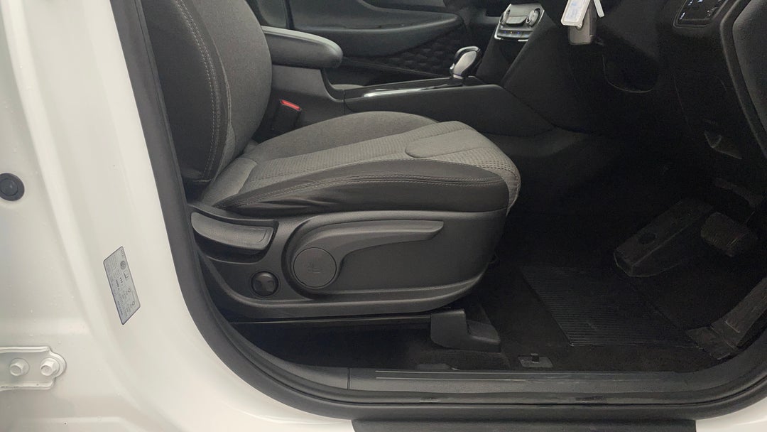 2020 Hyundai Santa Fe Crdi (awd), Automatic, 58341 km, Drivers Side Adjustment Panel