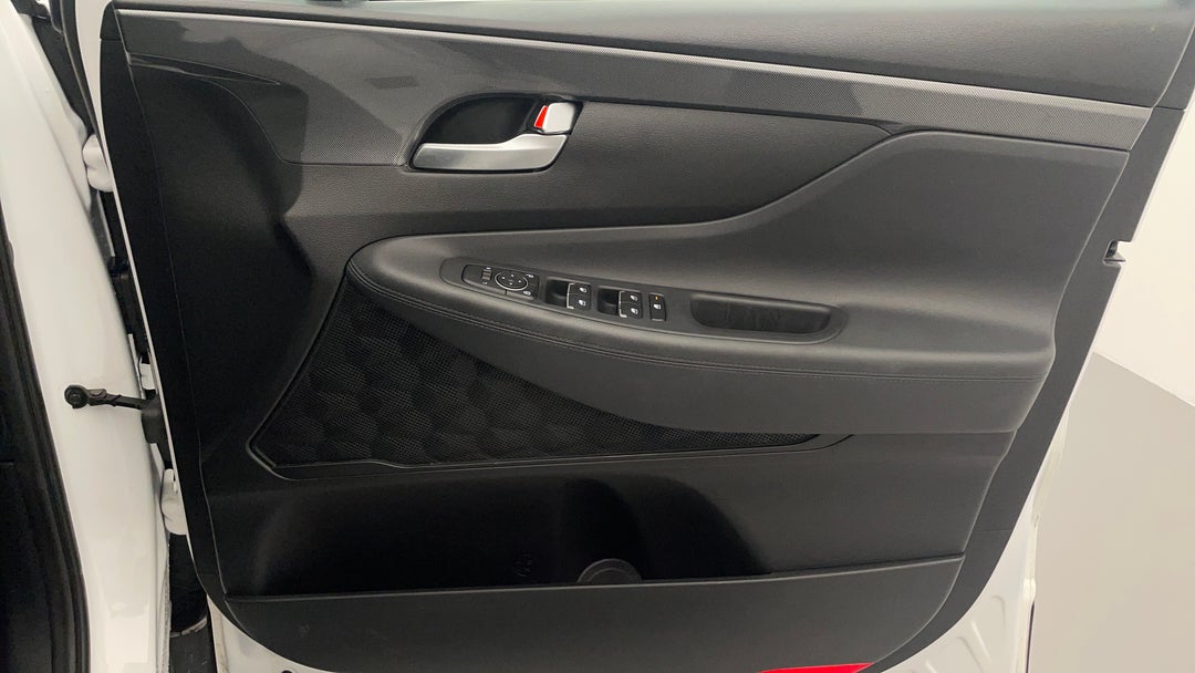 2020 Hyundai Santa Fe Crdi (awd), Automatic, 58341 km, Speaker View