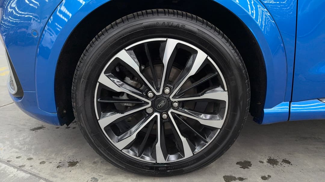 2020 Ford Puma St-line V, Automatic, 100762 km, Left Front Wheel
