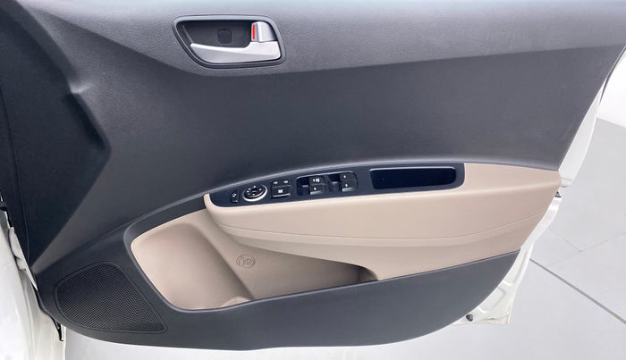 2018 Hyundai Grand i10 SPORTZ O 1.2, Petrol, Manual, 10,381 km, Driver Side Door Panels Control