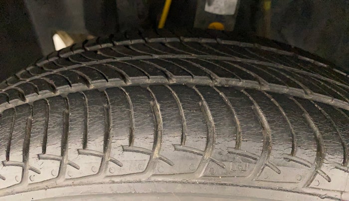 2018 Datsun Go Plus T, Petrol, Manual, 29,165 km, Left Front Tyre Tread