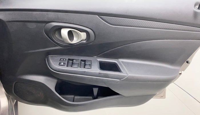 2018 Datsun Go Plus T, Petrol, Manual, 29,165 km, Driver Side Door Panels Control