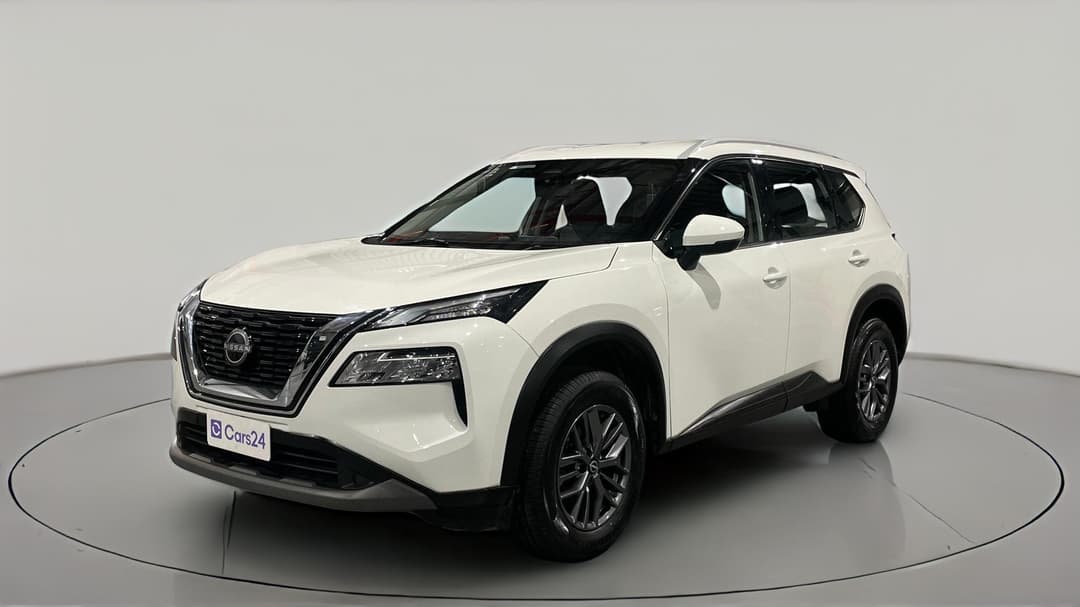 2024 Nissan X-trail St (4WD), Automatic, 45900 km, Left Front Diagonal (45- Degree) View