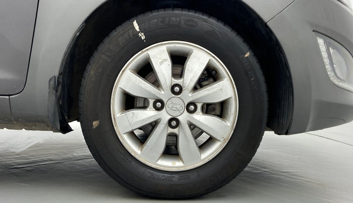 2013 Hyundai i20 SPORTZ 1.4 CRDI, Diesel, Manual, Right Front Wheel