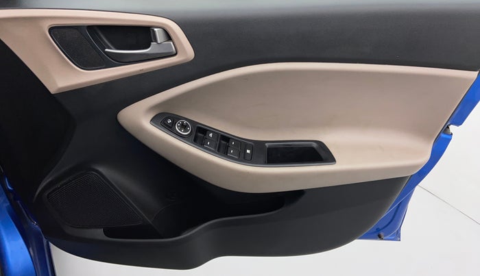 2017 Hyundai Elite i20 ASTA 1.2 (O), Petrol, Manual, 41,816 km, Driver Side Door Panels Control