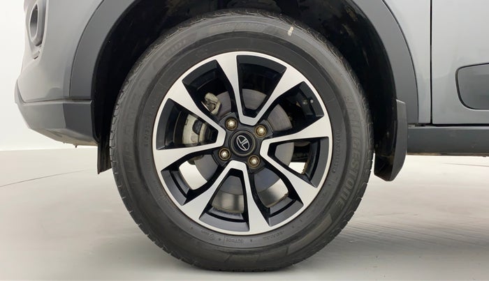2020 Tata NEXON XZ+ 1.2, Petrol, Manual, 16,033 km, Left Front Wheel
