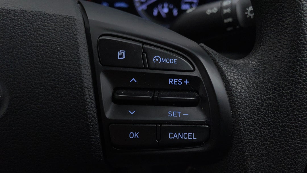 2020 Hyundai Venue Go, Automatic, 64905 km, Cruise Control