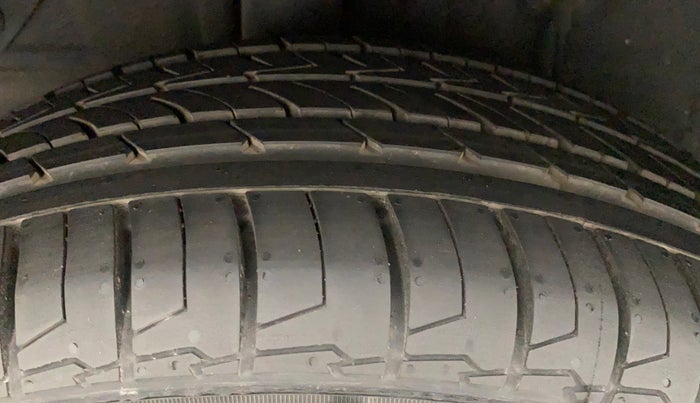 2018 Hyundai Elite i20 ASTA 1.2 (O), Petrol, Manual, 37,225 km, Right Rear Tyre Tread