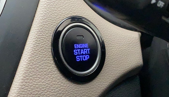 2018 Hyundai Elite i20 ASTA 1.2 (O), Petrol, Manual, 37,225 km, Keyless Start/ Stop Button